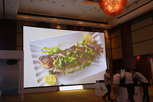 2016爱普生3LCD投影机方案抢“鲜”看——“新体验，新视界——2016爱普生3LCD投影机方案展示会”深圳站精彩绽放！