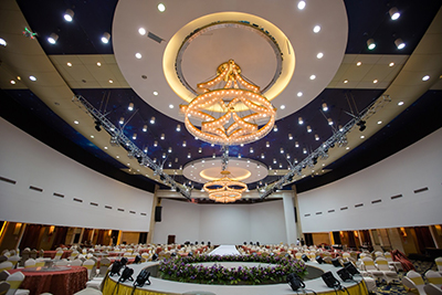 未来高端宴会厅如何进行视觉装修和氛围营造？