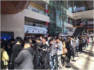 智能显示引领新视界，杰云通携手康得新亮相InfoComm China 2018展会