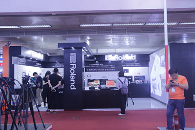 Roland系列专业视频切换台等亮相2019 BIRTV展