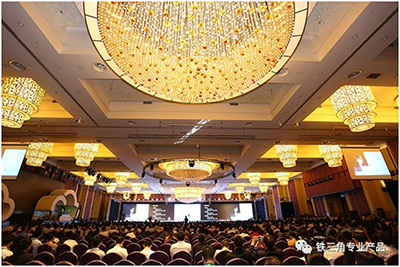 重要会议一定要有这款麦克风，再也不用担心会议中断的尴尬了！