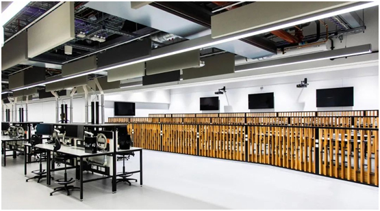 Extron NAV 及 AV 切换系统成功帮助曼彻斯特大学优化学生协作交流学习环境